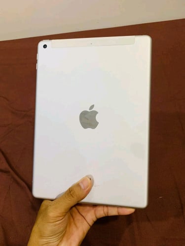 IPad 5 generation Sim&Wifi 32Gb