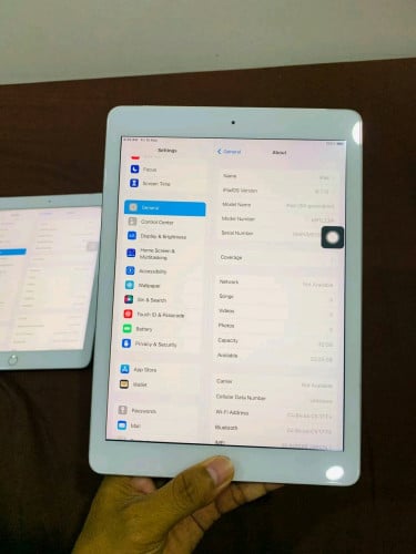 IPad 5 generation Sim&Wifi 32Gb