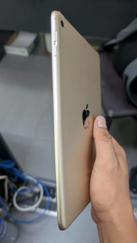 iPad Mini 4 16GB