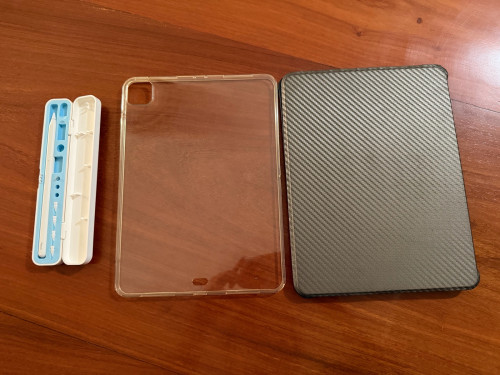 (SOLD OUT) iPad Pro M1 11" inch SIM + WIFI, All Original Parts