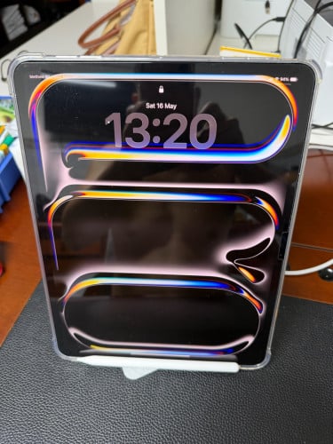 iPad Pro M5 256GB Sim Card + Apple Pencil Pro