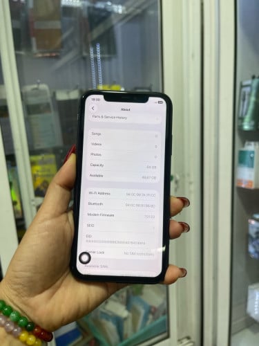 iPhone 11/64GB/LLតួរស្អាតថ្មថ្មី(ធានា១ខែលើម៉ាសុីន)