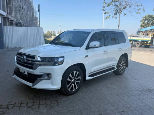 Landcruiser 2009 Full Option up 2021 ក្នុងក្រៅ