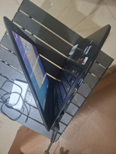 Laptop Asus 14inch 97% condition