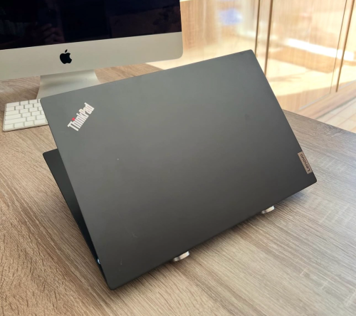 Lenovo Thinkpad E14 Gen 2-CPU  Core i7-11th Generation-RAM 16GB DRR4 -SSD 512GB M.2-Screen 14”-FHD