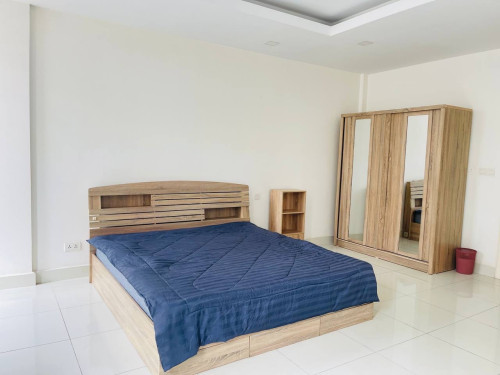 Link A for rent in Borey Chip Mong land sensok Aeon2 price 850$ full furnish