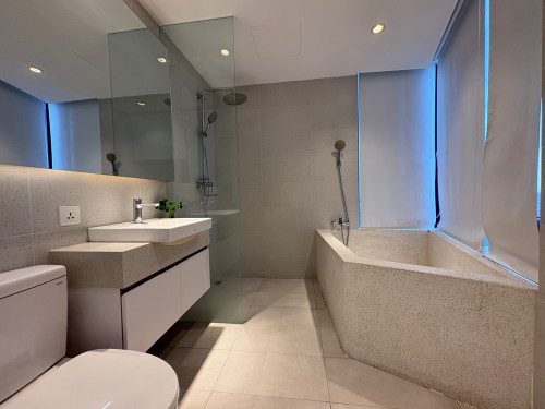 Luxury 3-BR in TK for rent
