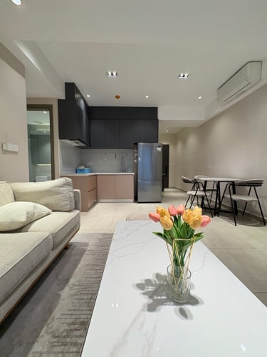 Luxury Condo 3-BR in TK for rent