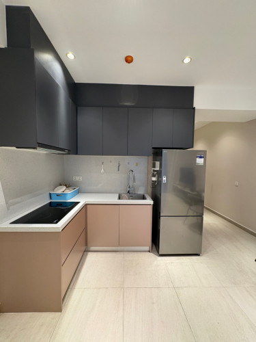 Luxury Condo 3-BR in TK for rent