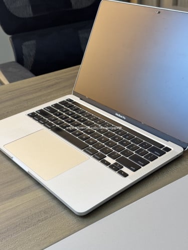 M1 Macbook pro 99% Like new