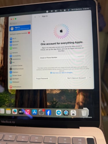 MacBook air 2020 (i5/8g/512g) 99% bypass