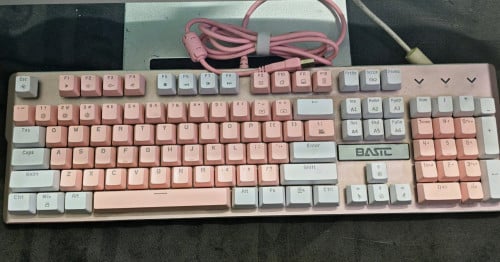 Mechanical Keyboard មួយទឹក 104 Keys 100% Layout
