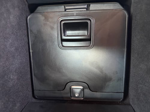 Mercedes Benz S 550L 2015 VIP Seat 2BK-5555