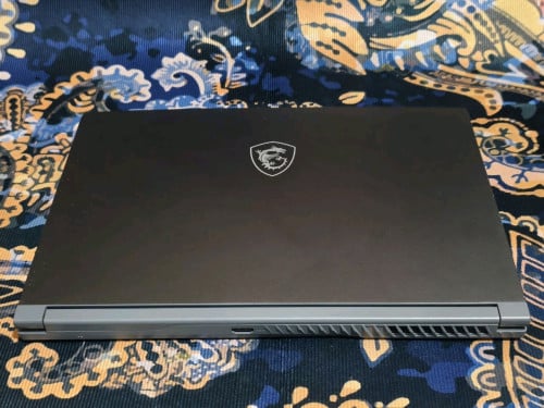 MSI Thin 15 B12UC