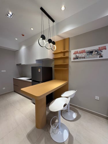 New Decor 1-BR in TK for rent