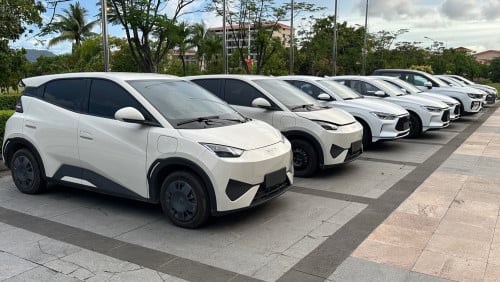 new stock only 14000$ BYD seagull 305km 2025