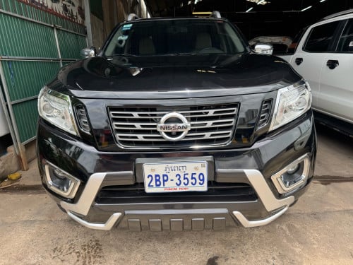 Nissan Navara 2019 ហ្សុីនមួយជុំម្ចាស់ដើម
