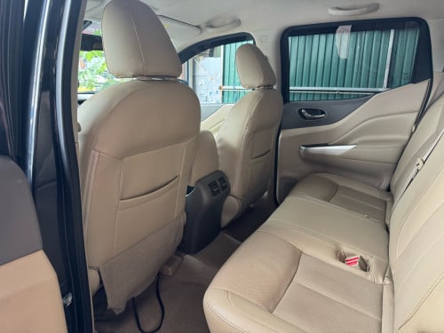 Nissan Navara 2019 ហ្សុីនមួយជុំម្ចាស់ដើម