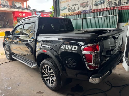 Nissan Navara 2019 ហ្សុីនមួយជុំម្ចាស់ដើម