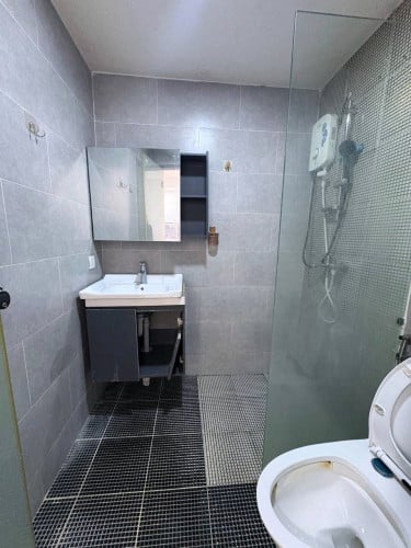 Pool Gym 1Bedroom Condo st 271 Mega Mall