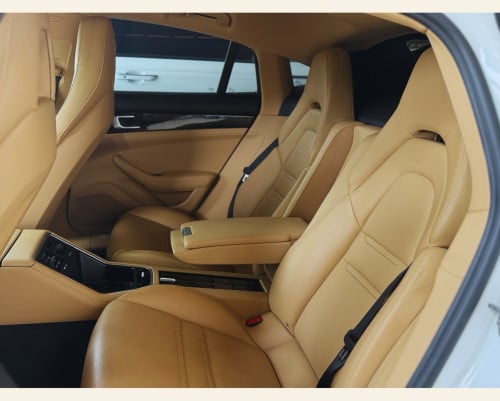 Porsche panamera 4 2017