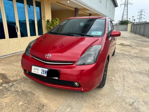 Prius 06 full សាច់ដែកស្អាតម៉ូយៗជិះរាល់ថ្ងៃចង់បានខលមកបងៗ