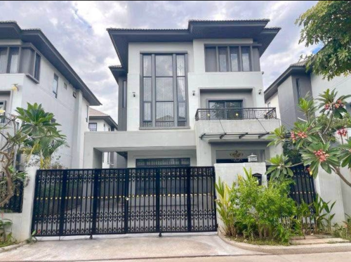 Queen A for rent in Borey Chip Mong land 598 price 2200$ negotiable full furnish