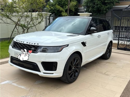 Range Rover Sports Full Option V6 2018 ទើបប្រើបានជាង 50000Km ម្ចាស់ដើមប្រើថែខ្លាំង ធានាឡានស្អាត
