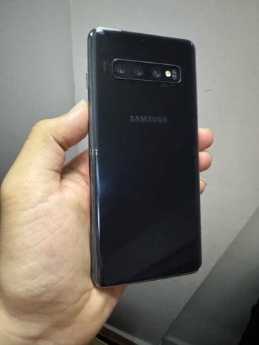Samsung S10