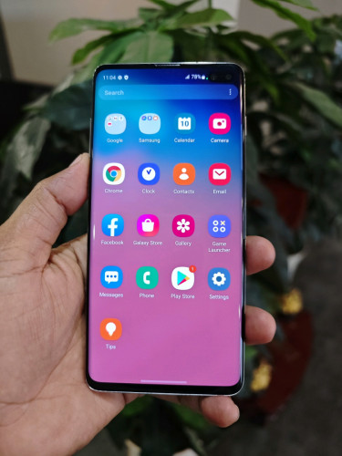 Samsung S10+ 8g/128g_Korea(វៃដូរបាន)👉$135