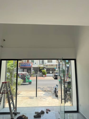 Shophouse for rent at Toul Tum Pung