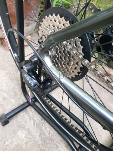 Specialized Sirrus សាយS/700c
