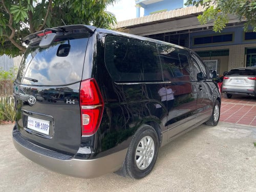Starex H1 019