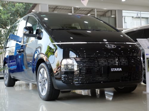 STARIA Deluxe♥️