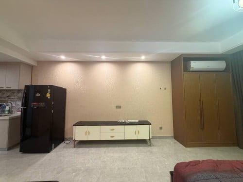 Studio resale $75,000 at toul kork ( negotiate )