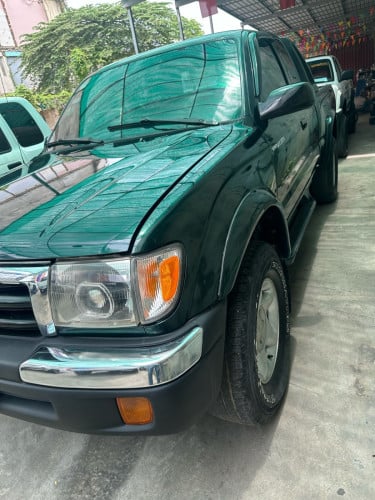 Tacoma តួខ្ពស់ឆ្នាំ 2000 ប្រភេទ1បាំងកន្លះ 6ម៉ាសុីន