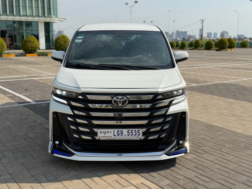 Toyota Alphard 2010 up 2025 ( ដំបូលផ្កាយ 🌟)