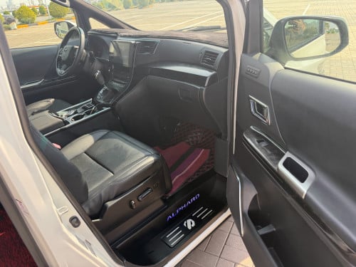 Toyota Alphard 2010 up 2025 ដំបូលផ្កាយ🌟