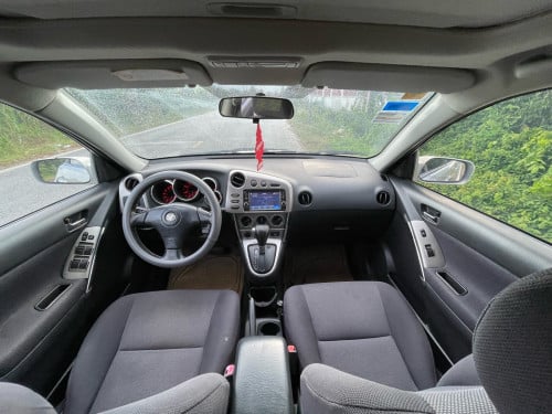 Toyota Matrix 03 ABS បើកដំបូល ឡានស្អាត ទឹកថ្នាំស្អាត