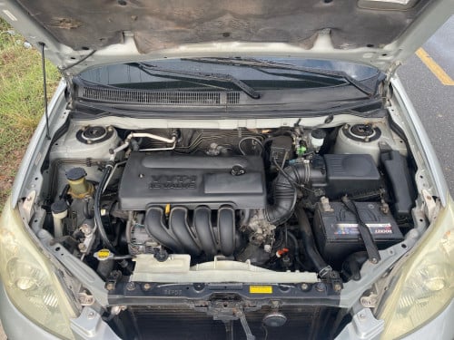 Toyota Matrix 03 ABS បើកដំបូល ឡានស្អាត ទឹកថ្នាំស្អាត