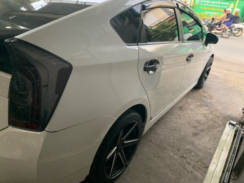 Toyota Prius 2010 option 5