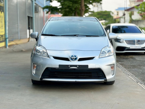 Toyota Prius 2012 Option 2