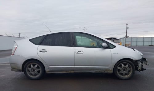 09 Toyota Priuy Full Touring