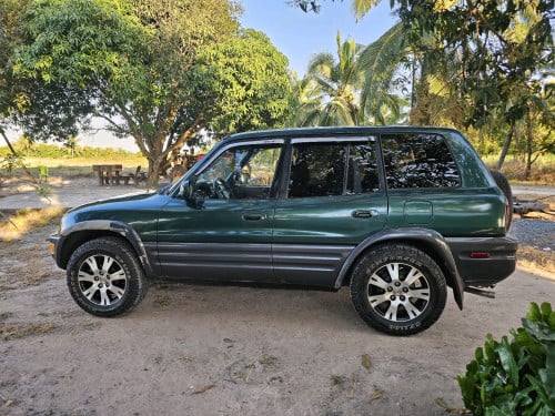 TOYOTA RAV4 1998