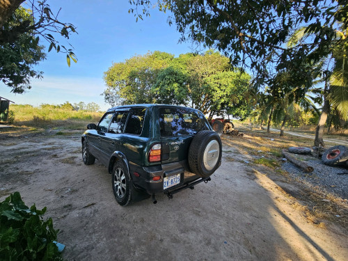 TOYOTA RAV4 1998