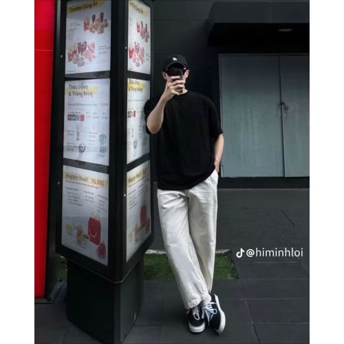 Unisex Premium 100% Cotton T-Shirt (250gsm, Loose Fit)