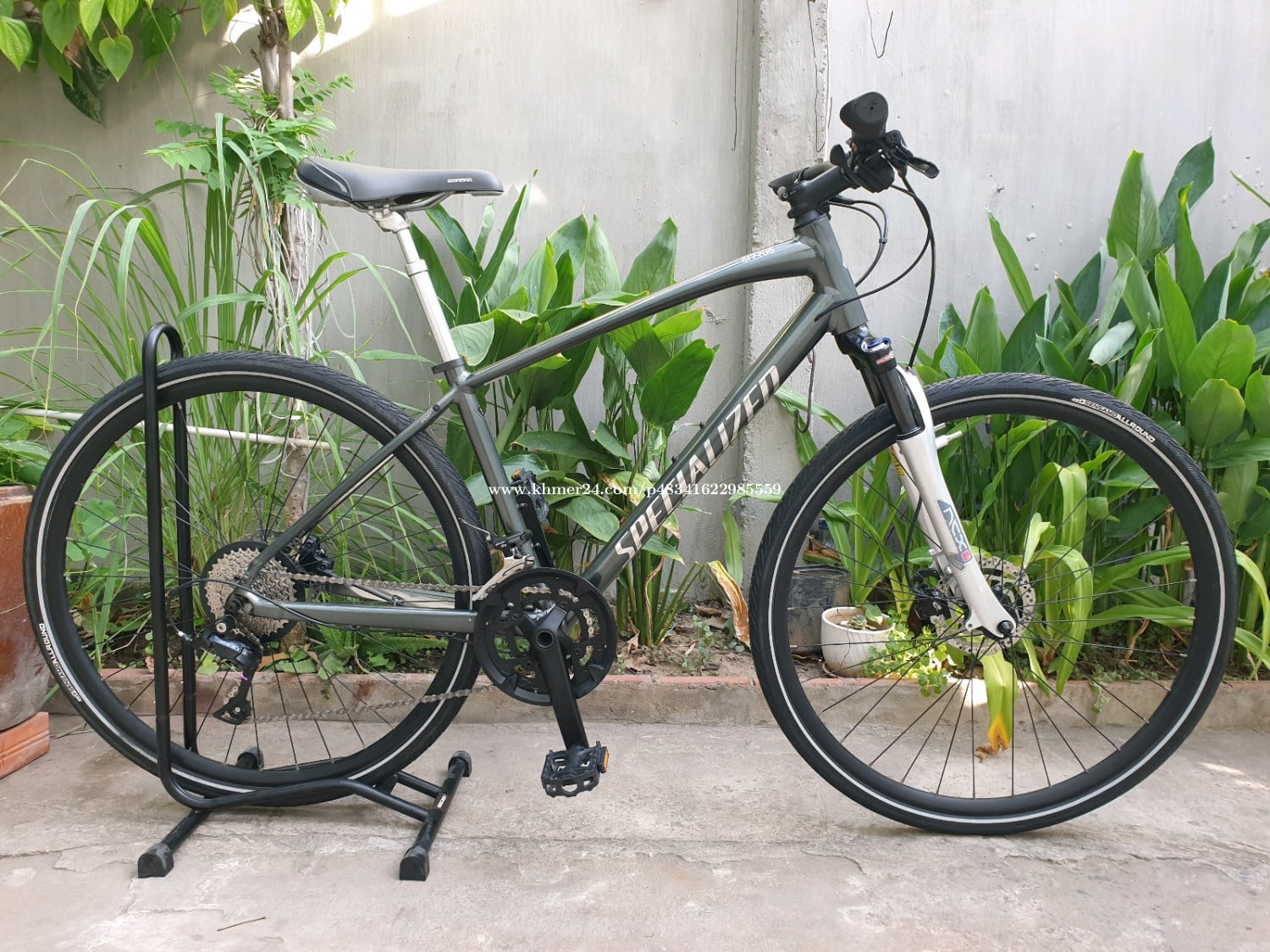 Specialized Sirrus សាយS/700c