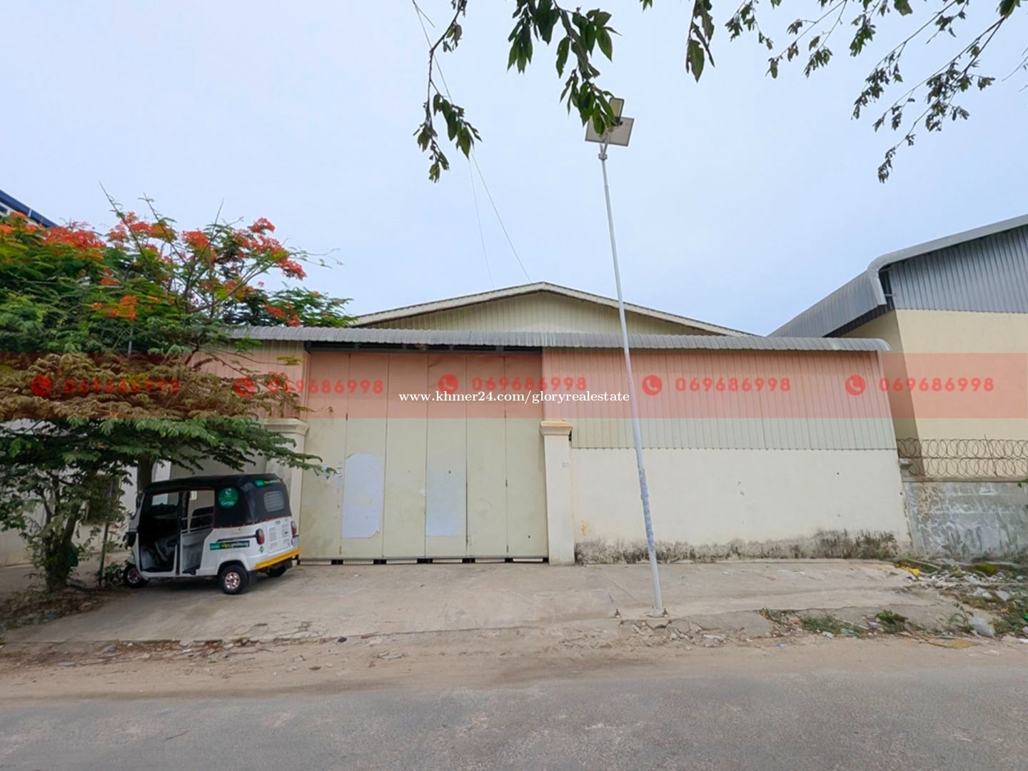 300 Sqm Warehouse For Lease On A Concrete Road In Pur Senchey Area