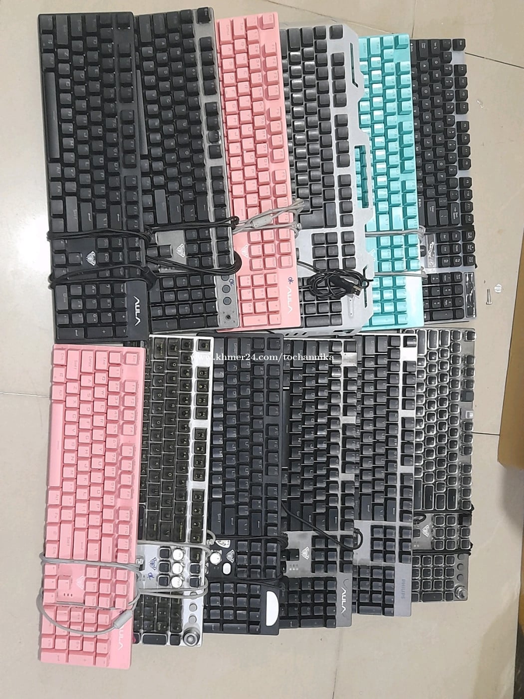Keyboard មួយ 15$ 15$ 15$