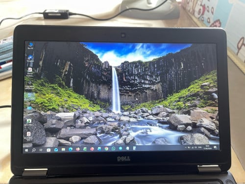 កុំព្យូទ័ប្រេីផ្ទាល់CPU Core i5ដេីរលឿន